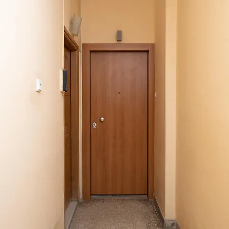 Vibrant & Cozy In Apartament